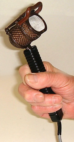 LE MICROPHONE 