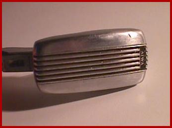 LE MICROPHONE 