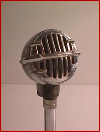 LE MICROPHONE 