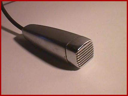 LE MICROPHONE 