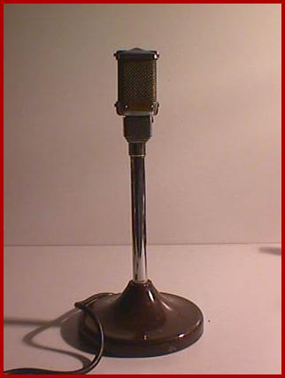 LE MICROPHONE 