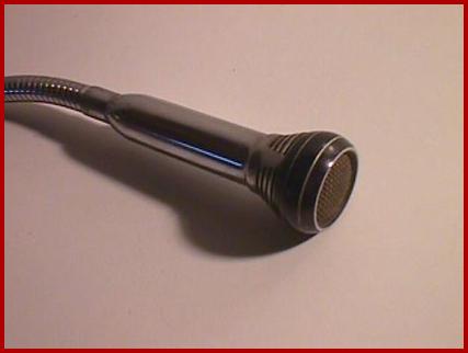 LE MICROPHONE 