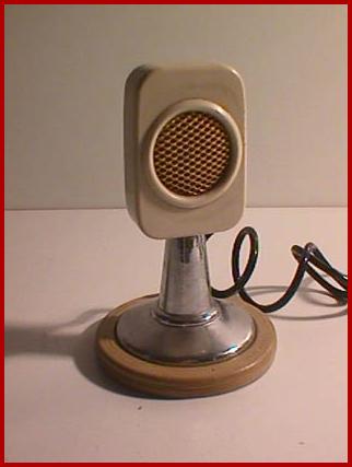 LE MICROPHONE 